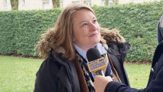 Sophie Schwarz répond aux questions face caméra